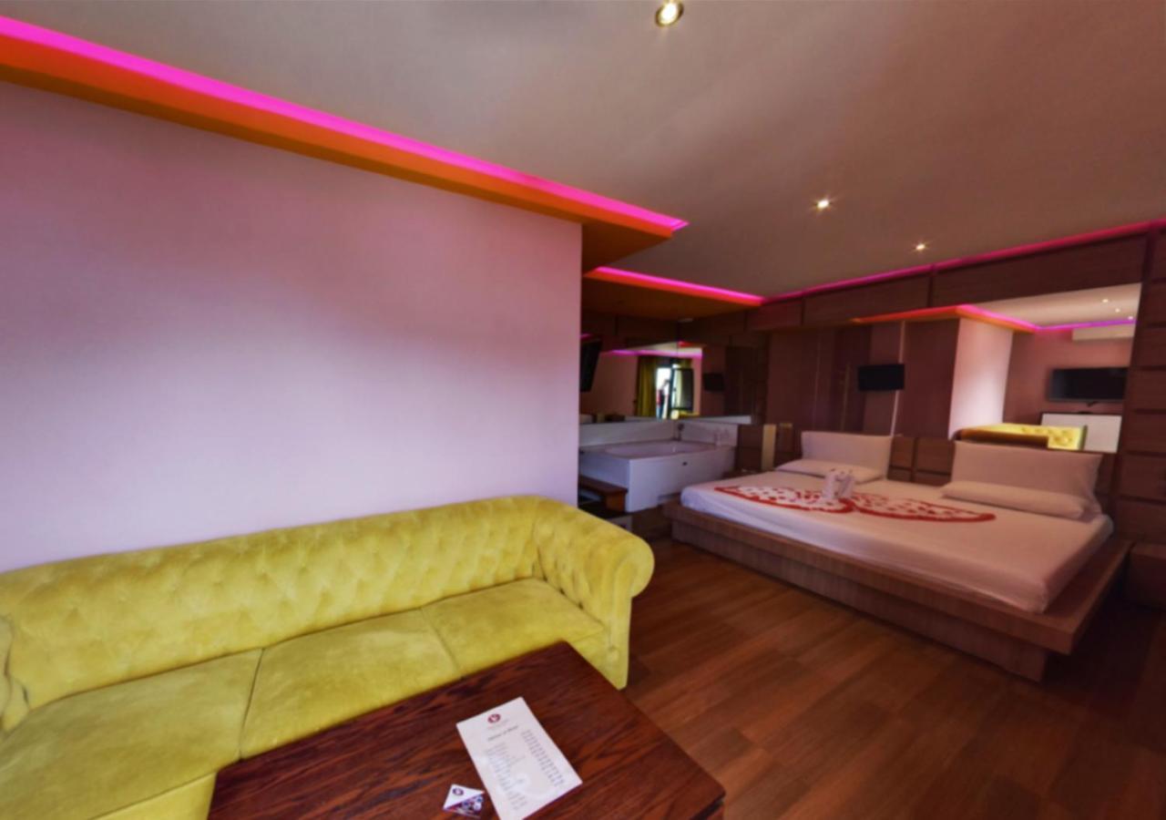 Hotel Vivi La Vita Tirana Exterior foto